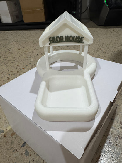 *Not Perfect* Frod House Pipe Topper (Frog House)